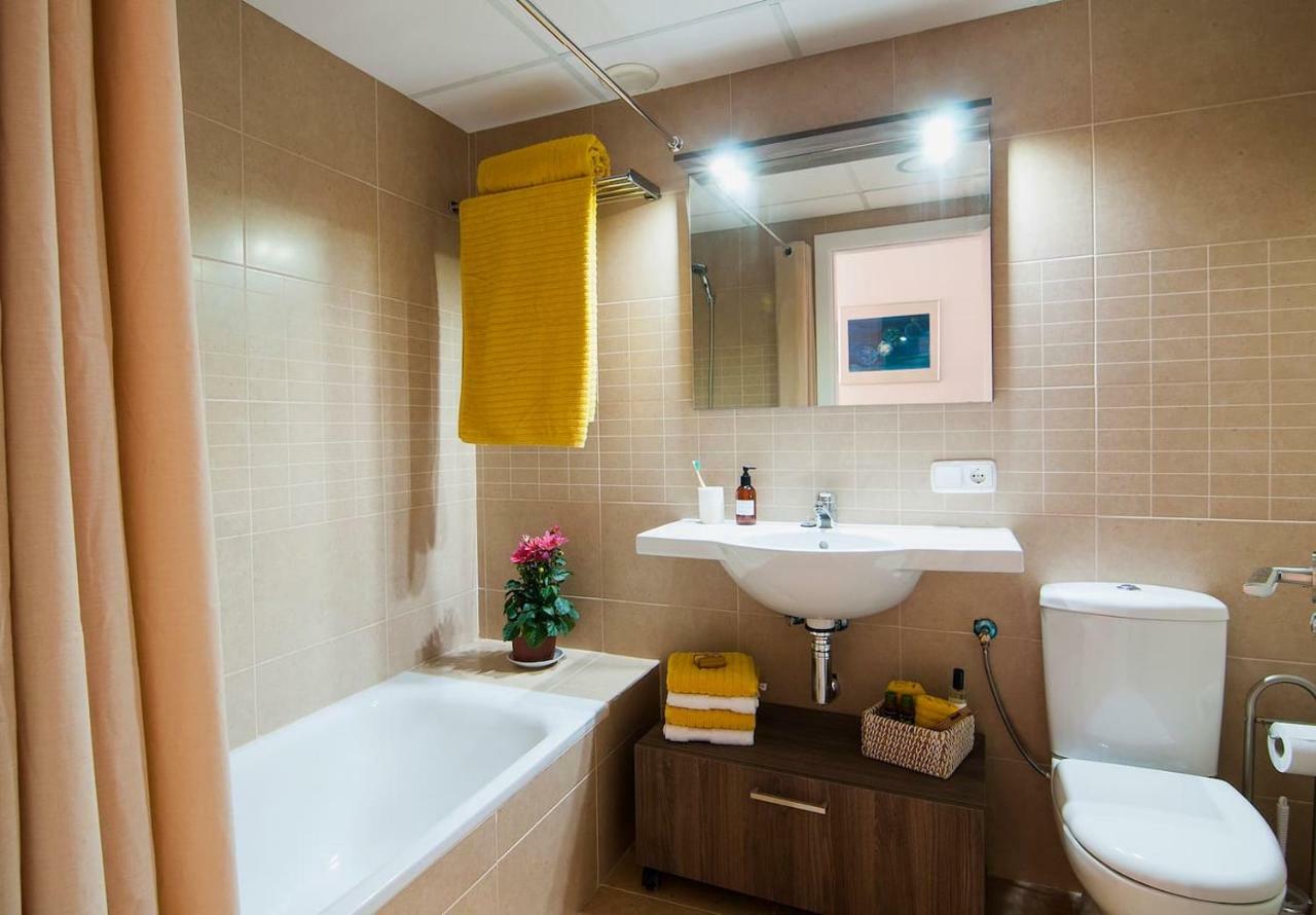 Apartamentos Vida Almería Eksteriør billede